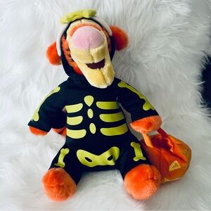 Disney Store Plush Tigger Skeleton Costume Halloween Toy Orange Black